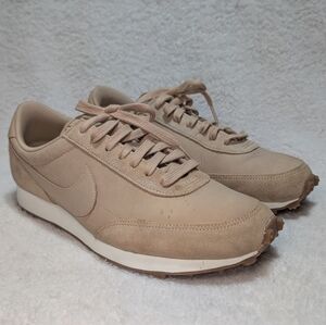 Nike Women's Beige/Tan Retro Runner Athletic Shoes